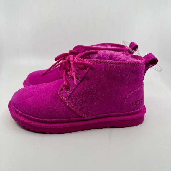 UGG Neumel Womens Classic Chukka Suede Snow Ankle Boots SZ 6 Rose Pink Sheepskin - Picture 2 of 8